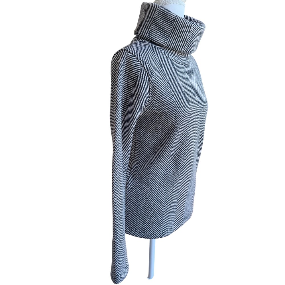 J.Crew Womens‎ Herringbone Funnel Neck Pullover Fleece Lined Sweatshirt Black S - Picture 2 of 7